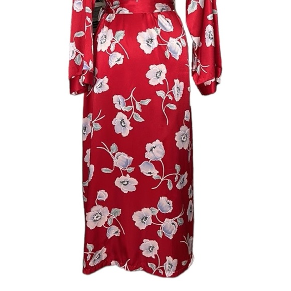 JONES New York Vintage Kimono Robe Topper Jacket Long Red Satin Floral, Medium - Picture 9 of 16